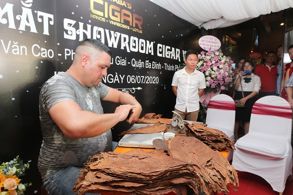 Showroom Cigar Việt - Điểm đến của những người yêu Cigar