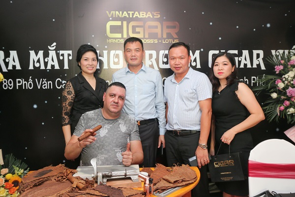 Showroom Cigar Việt - Điểm đến của những người yêu Cigar