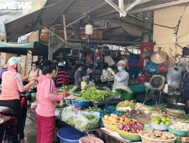 Phó Giám đốc Sở Công Thương TP.HCM lý giải vì sao rau củ quả tăng giá mạnh Phó Giám đốc Sở Công Thương TP.HCM lý giải vì sao rau củ quả tăng giá mạnh