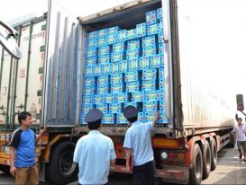 Vì sao nông sản xuất sang Trung Quốc bị siết kiểm tra? Vì sao nông sản xuất sang Trung Quốc bị siết kiểm tra?