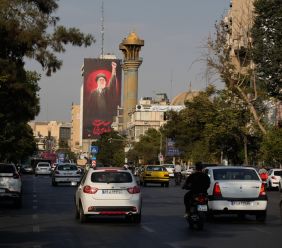 Iran có thể đáp trả sức ép kinh tế từ Mỹ như thế nào?