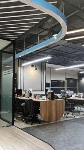 Nhiều doanh nghiệp cho nhân viên làm việc tại nhà khi giá xăng dầu tăng cao