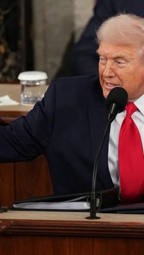 Tổng thống Trump đọc Thông điệp liên bang, tuyên bố nước Mỹ bước vào “kỷ nguyên vàng”