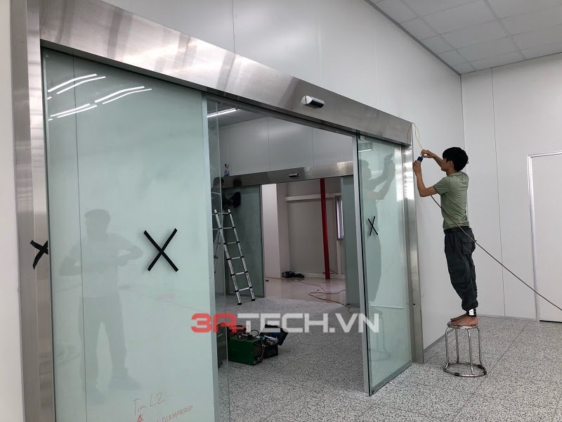 Tại sao cần bảo hành bảo trì cửa tự động thường xuyên?