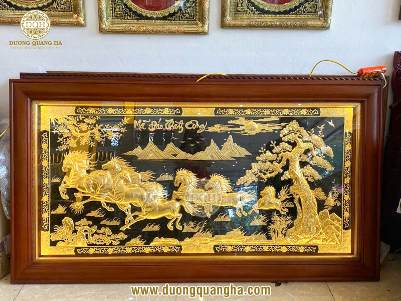 Tranh Mã đáo thành công 